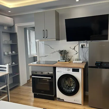 Lägenhet Couple Apartment's Tirana